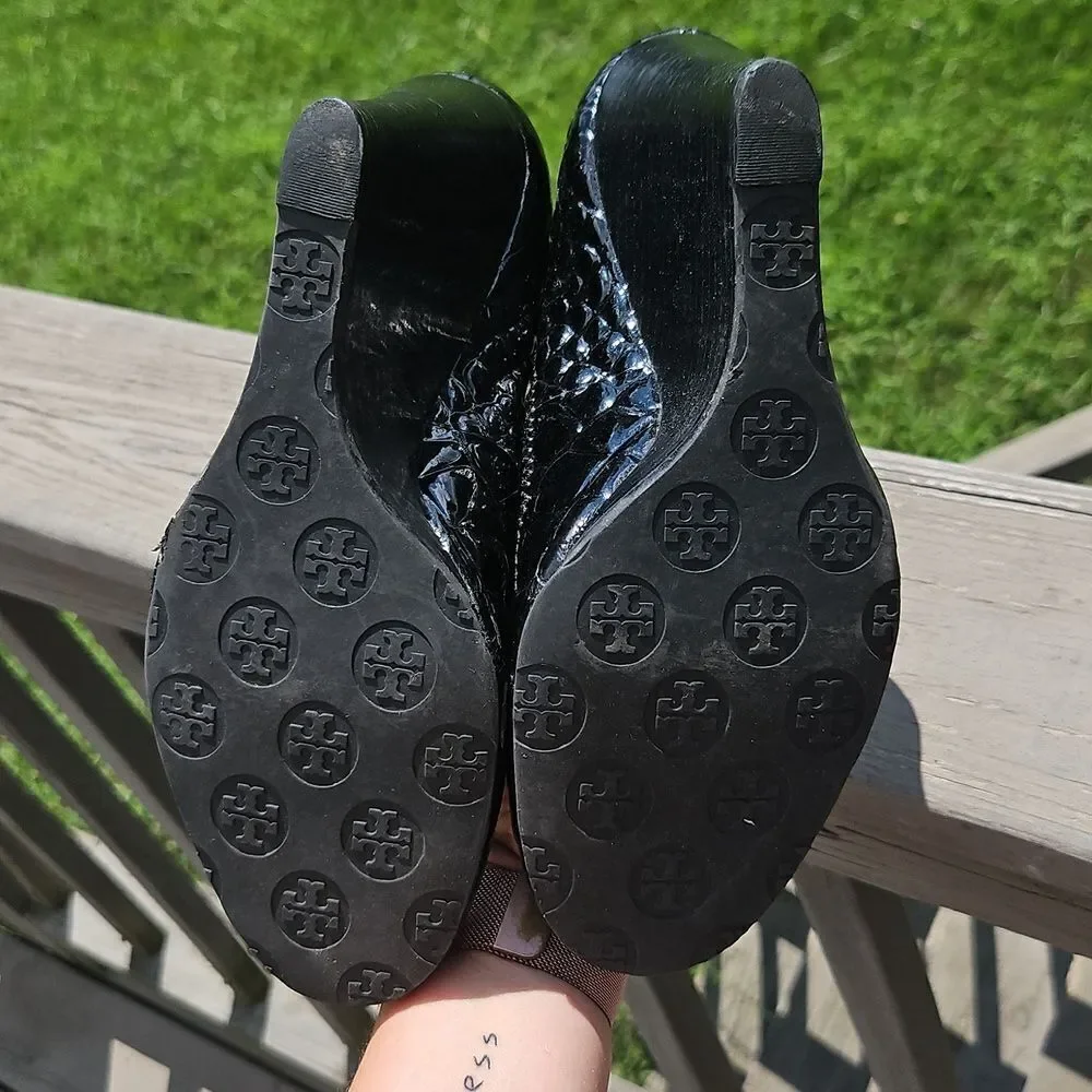 Tory Burch Sophia Wedges - Patent Leather, Reptile Embossed - Size 9